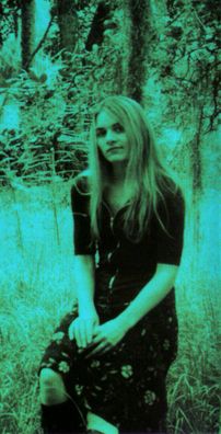 Foto de Autumn's Grey Solace