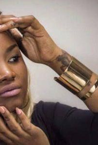 Foto de Edmázia Mayembe