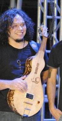 Foto de Billy Brown e o Incrível Magro de Bigodes