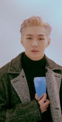 Foto de Lee Changsub (BTOB)