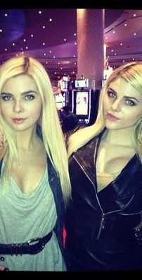 Foto de Destinee & Paris