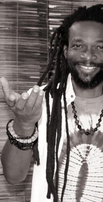 Foto de Beautiful Nubia And The Roots Renaissance Band