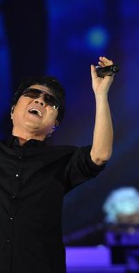 Foto de Cho Yong Pil