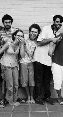 Foto de Graveola e o Lixo Polifônico