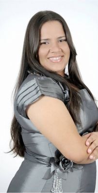 Foto de Albanise e Mônica