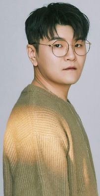 Foto de Shin Yong Jae