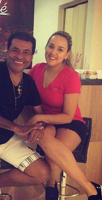 Foto de Mayara e Banda 737