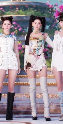 Foto de MAVE: (K-pop)