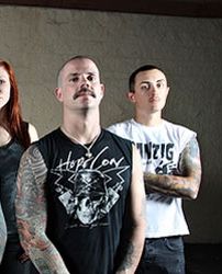 Foto de Bleeding Through