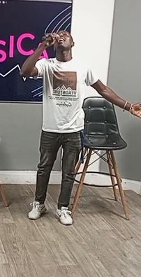 Foto de Daivo Sizzy da Tina