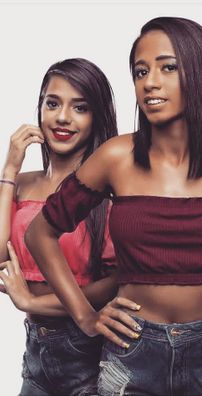 Foto de MC Loma e As Gêmeas Lacração