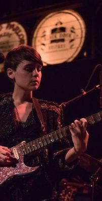 Foto de Cross Record