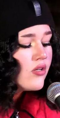 Foto de Mae Stephens