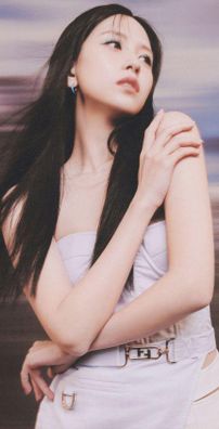 Foto de MINA (TWICE)