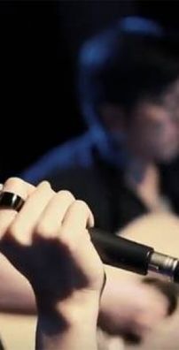 Foto de Standing Egg