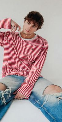 Foto de Corbyn Besson