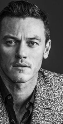 Foto de Luke Evans