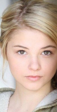 Foto de Stefanie Scott