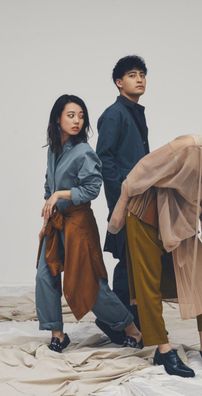 Foto de Ryokuoushoku Shakai (緑黄色社会)