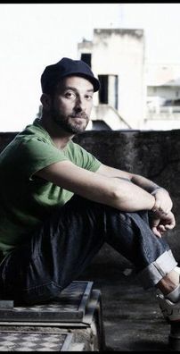 Foto de Lucas Santtana