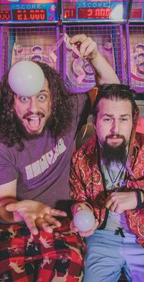 Foto de Pigeons Playing Ping Pong