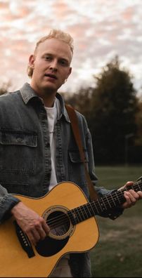 Foto de Cade Thompson