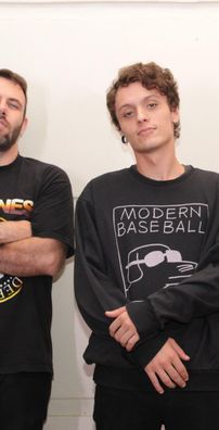 Foto de Burning Tangerine