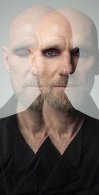 Foto de A Permanent Shadow