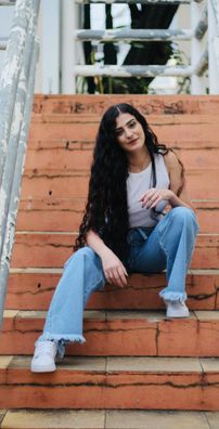 Foto de Lívia Ellen MC