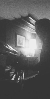 Foto de Left Alone... (Black Metal)