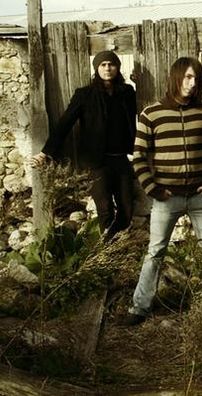 Foto de Secret And Whisper