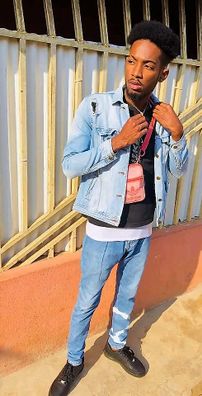 Foto de HOLD MUSIC OFFICIAL