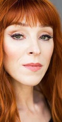 Foto de Ruth Connell