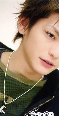 Foto de Lead (J-pop)