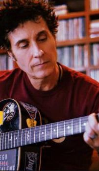 Foto de Dinho Ouro Preto