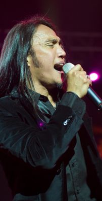 Foto de Arnel Pineda