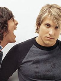 Foto de Across The Sky