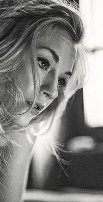 Foto de Emily Kinney