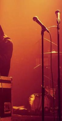 Foto de Sidewalks And Skeletons