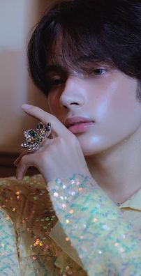 Foto de HUENINGKAI (TXT)