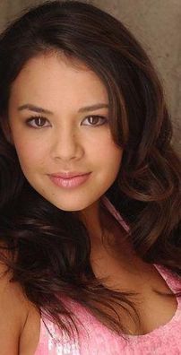 Foto de Janel Parrish