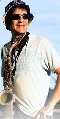 Foto de George Israel