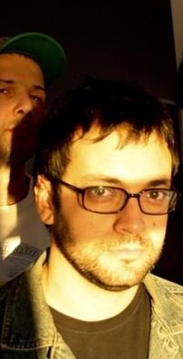 Foto de Nunca Mais, Brigitte