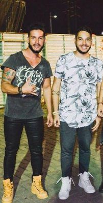 Foto de Grupo Long Neck