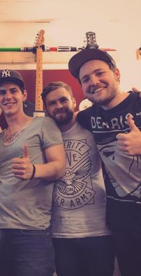 Foto de River Becomes Ocean