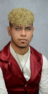 Foto de Adam Tenebris