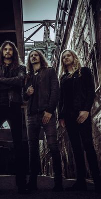 Foto de Nailed to Obscurity