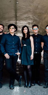 Foto de The Family Crest