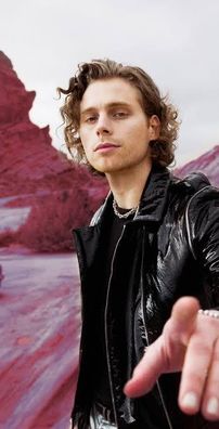 Foto de Luke Hemmings