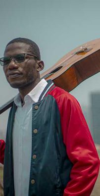 Foto de Nzambi Paulo